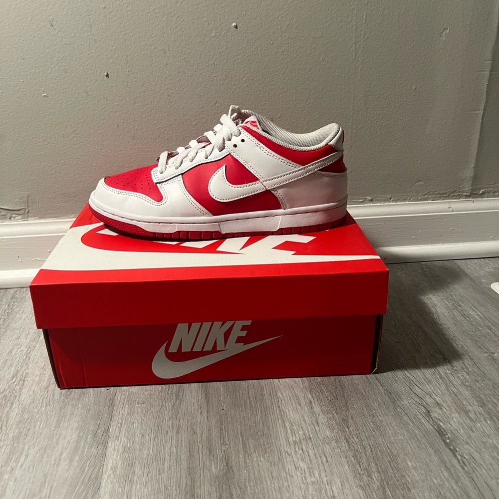 Nike Dunk Low Championship Red